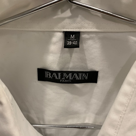 Balmain - Picture 2 of 3